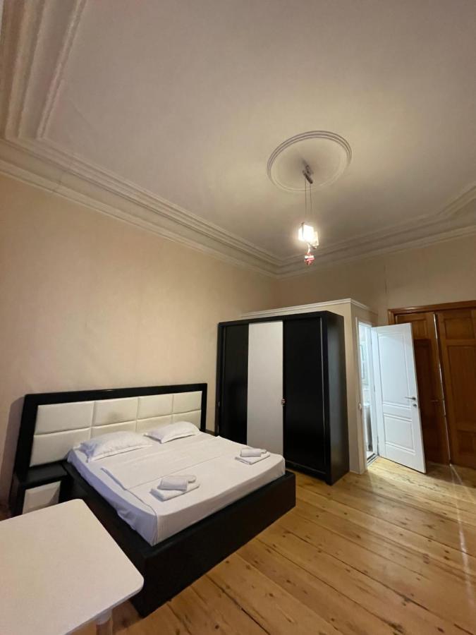 Downtown Room Tbilisi Luaran gambar