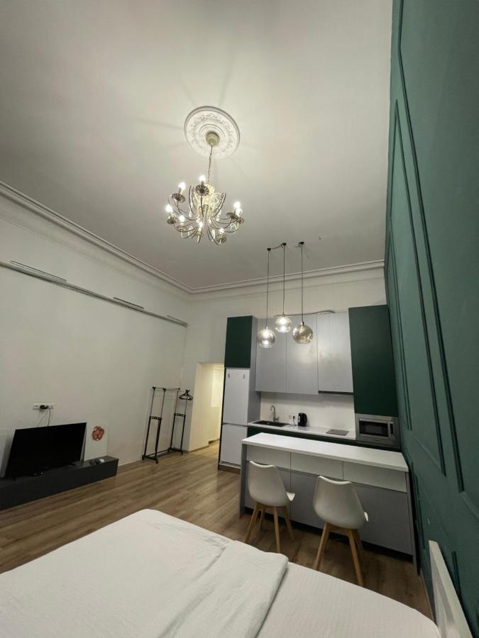 Downtown Room Tbilisi Luaran gambar