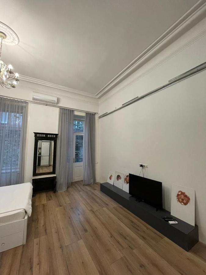 Downtown Room Tbilisi Luaran gambar